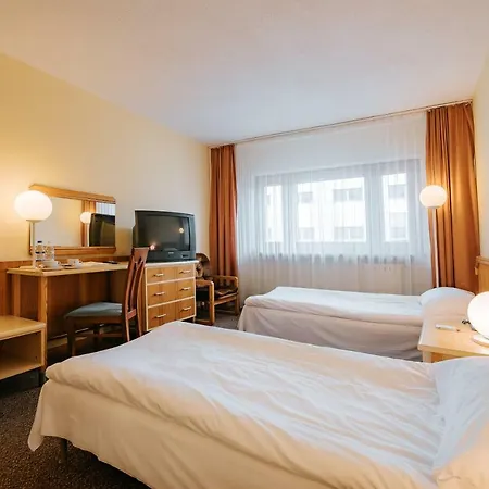 Sangate Airport Hotel Varsóvia