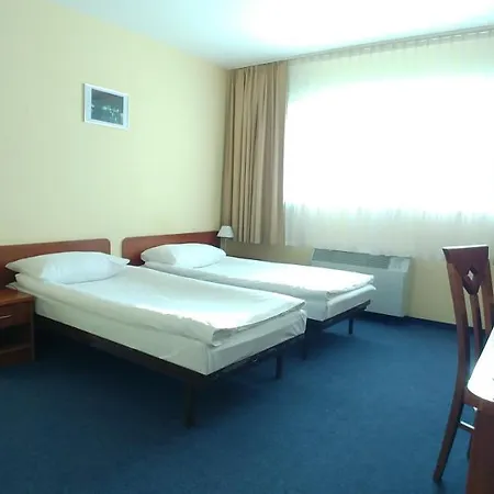 Sangate Airport Hotel Warschau