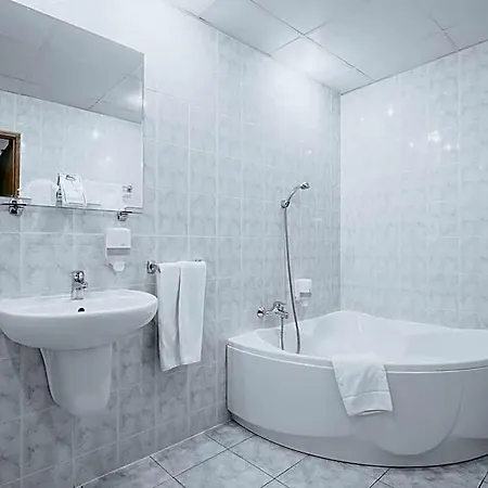 Sangate Airport Szálloda 3*
