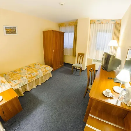 Sangate Airport Hotel Varsavia