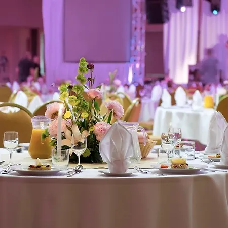 Sangate Airport Hotel