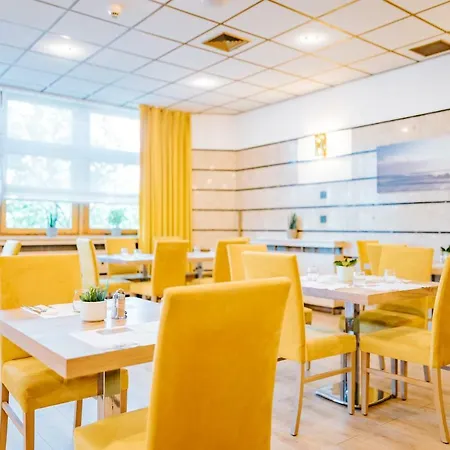 Sangate Airport Hotel