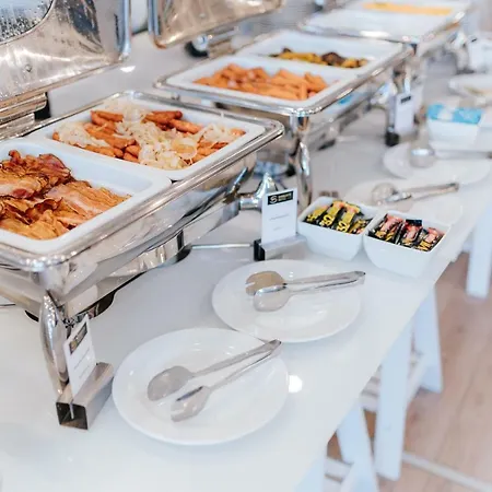 Sangate Airport Hotel